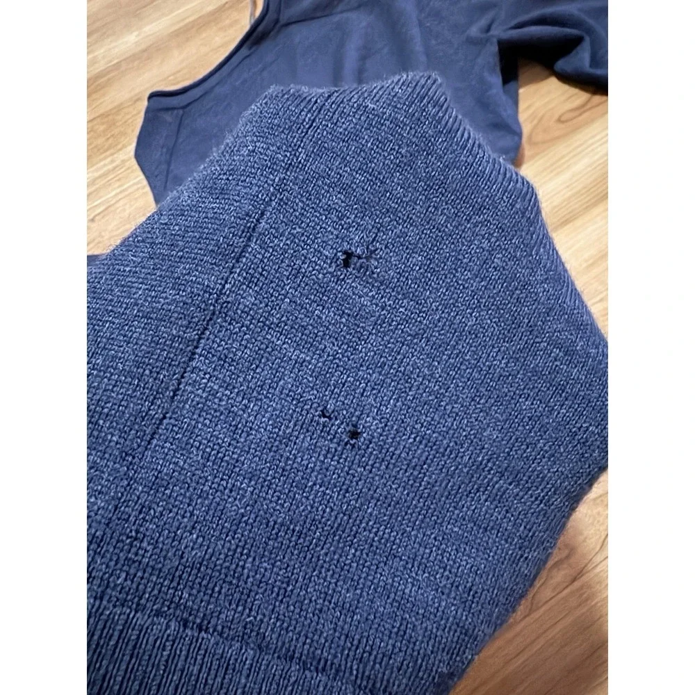 Rodd & Gunn Men Italian Yarn 100% Fine Merino Wool Sweater Navy Blue Large FLAW